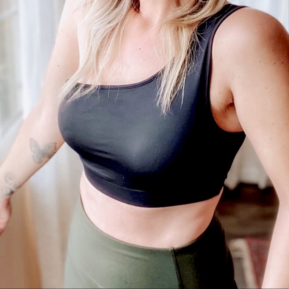 🌹last one! Size M Black One Shoulder Bra Top - Picture 2 of 5